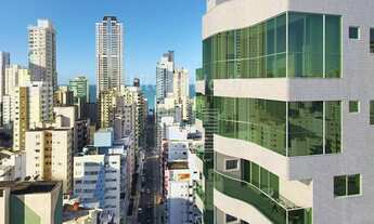 Imagem 2: Apartamento na Rua 2500 a 300m do mar