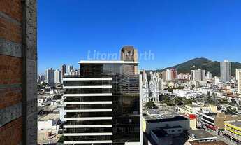 Imagem 2: Apartamentos em construção no Centro de Itajaí