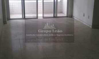 Imagem 4: Edificio Alvorada, 4 dormitórios, 1 suítes, 1 banheiros, 2 vagas na garagem, 167M² de Área