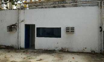 Imagem 6: LOJA - PIEDADE Loja com 20 vagas na garagem