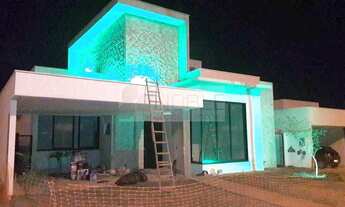 Imagem 7: Casa térrea no Gênova, com 247 m², 4 Suítes, sendo 1 master, Lazer Completo