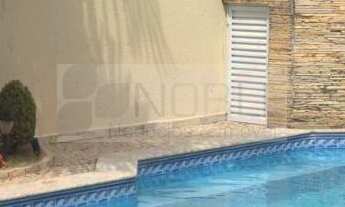 Imagem 5: Casa a venda no Jardim Karaíba, localizaçao privilegiada com 4 quartos 3 Suítes