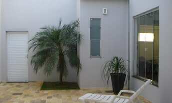 Imagem 5: Casa de 247m² com 3 suítes, Condomínio fechado próximo ao Aeroporto