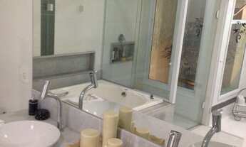 Imagem 7: Casa para venda. Com 297 m² e 4 quartos suítes no Vigilato Pereira - Uberlândia - MG