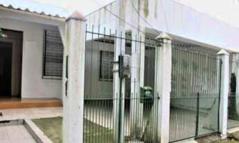 Imagem: Casa com 3 Dormitorio(s) localizado(a) no