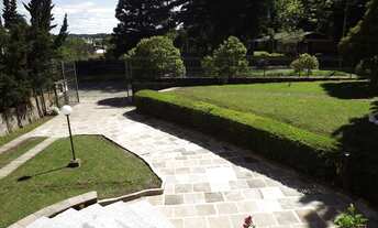 Imagem 4: LUXUOSA residência localizada no Centro da cidade de Canela!!!