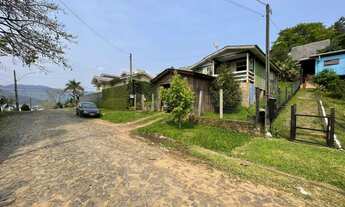 Imagem: Casa com 2 Dormitorio(s) localizado(a) no