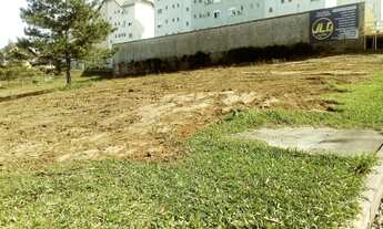 Imagem 3: Terreno amplo, de esquina, posição leste/norte com 1.458 metros quadrados, no bairro Rondô