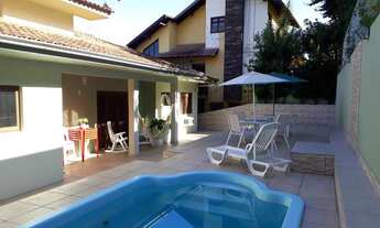 Imagem 2: Casa com 3 dormitórios(suíte) piscina e (4 garagem) no bairro Guarani em Novo Hamburgo