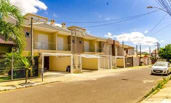 Imagem 2: Sobrado 03 dormitórios no bairro Igara / Canoas