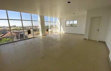 Imagem 7: Sala comercial no Centro Clínico Santo Antônio no Centro de Estação