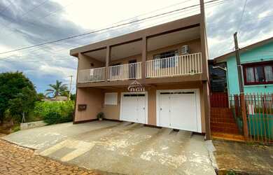 Imagem 2: Casa com dois pavimentos no Bairro Santana em Estação