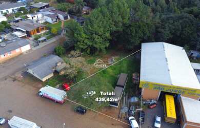 Imagem 3: Terreno residencial ou comercial localizado ao lado do Mercado Santa Clara no Centro de Es