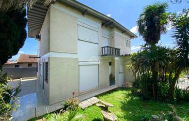 Imagem 6: Ampla casa com 03 quartos, salão de festas, piscina e 930m² de terreno no Centro de Getúli