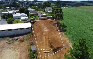 Imagem 3: Amplo terreno, no Bairro Santo Antônio em Estação!