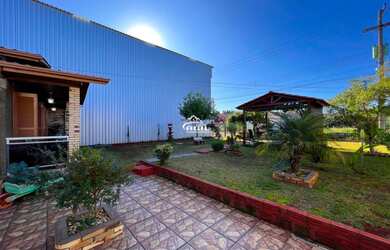 Imagem 7: Casa aconchegante, com piscina aquecida, no Centro de Estação!