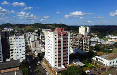 Imagem 2: Apartamento em estado de NOVO, SEMIMOBILIADO, no Edifício Castelo, em Getúlio Vargas!