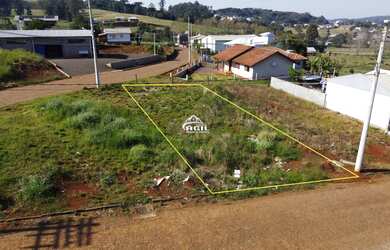 Imagem 3: Terreno totalmente plano, no Bairro Santa Catarina!