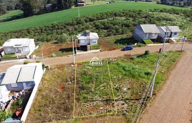 Imagem 7: Terreno totalmente plano, no Bairro Santa Catarina!