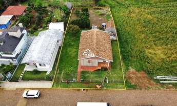 Imagem 2: Terreno amplo, em frente a Escola Mathias Lorenzon, no Bairro Santa Catarina, em Getúlio V