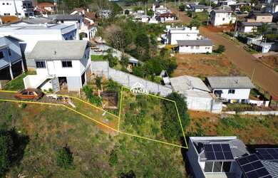 Imagem 6: Terreno, pronto para construir, no Bairro Champagnat em Getúlio Vargas