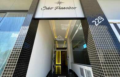 Imagem 3: Apartamento semiacabado, de frente, no Edifício São Francisco, Centro de Getúlio Vargas