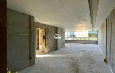 Imagem 7: Apartamento semiacabado, de frente, no Edifício São Francisco, Centro de Getúlio Vargas