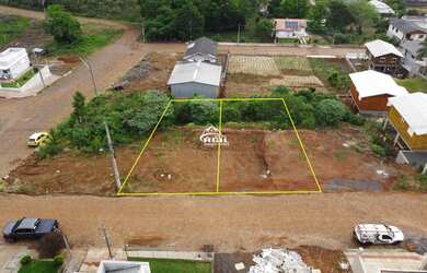 Imagem 2: Dois terrenos, prontos para construir, no Loteamento Rech, Santa Catarina em Getúlio Varga