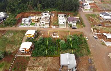 Imagem 5: Dois terrenos, prontos para construir, no Loteamento Rech, Santa Catarina em Getúlio Varga