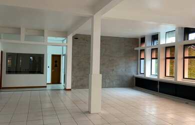 Imagem 3: Excelente prédio comercial no Polo da Unisinos. Instale sua empresa aqui!