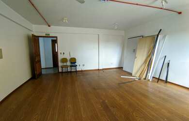 Imagem 2: Sala comercial para locação no centro de São Leopoldo