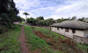 Imagem: Amplo terreno, 560M² de Área Total