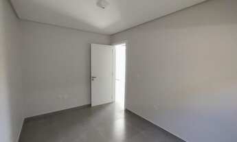 Imagem 7: Apartamento Térreo, 2 dormitórios, 1 banheiros, 1 vaga na garagem, 63M² de Área Construída