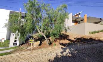 Imagem: Terreno Plano, 370M² de Área Total