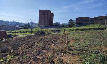 Imagem 2: Terreno no loteamento Carolina - Jardim Panorâmico