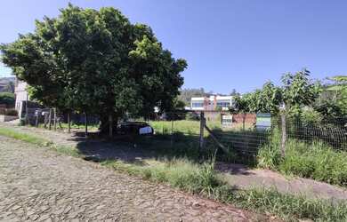 Imagem 2: Amplo terreno em bairro nobre de EV