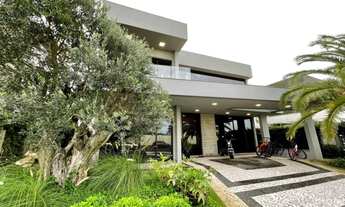 Imagem: Sobrado de alto padrão