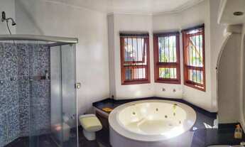 Imagem 7: Belíssima casa a venda no Bairro Centenário