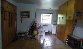 Imagem: Casa com 2 Dormitorio(s) localizado(a) no