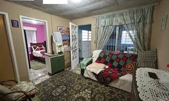 Imagem 3: Casa com terreno alto