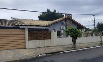 Imagem 1: Casa com 3 Dormitorio(s) localizado(a) no bairro Parque da Matriz em Cachoeirinha / Rio G