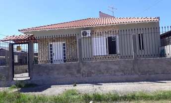 Imagem: Casa com 3 Dormitorio(s) localizado(a) no