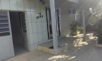 Imagem: CASA DE ALVENARIA COM O2 DORMS E OTIMA LOCALIZAÇÃO