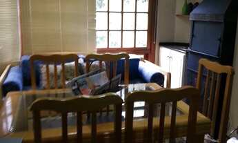 Imagem 2: Apartamento no centro de Gramado Mobiliado