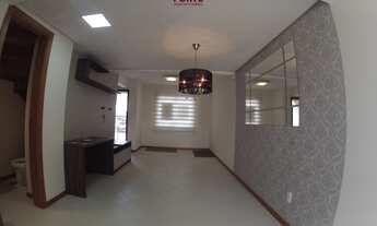 Imagem 2: Casa com 2 Dormitorio(s) localizado(a) no bairro Treviso em Caxias do Sul / RIO GRANDE DO