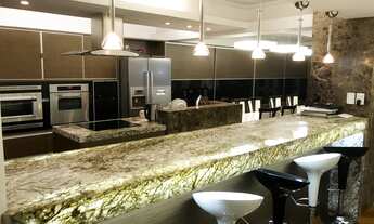 Imagem: Apartamento com 3 Dormitorio(s) localizado(a)