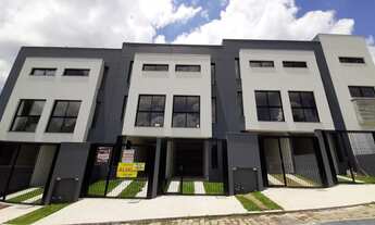 Imagem: Sobrado com 2 Dormitorio(s) localizado(a)