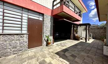 Imagem 2: Casa com 3 Dormitorio(s) localizado(a) no bairro Desvio Rizzo em Caxias do Sul / RIO GRAN