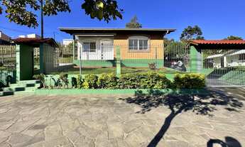 Imagem: Casa com 3 Dormitorio(s) localizado(a) no