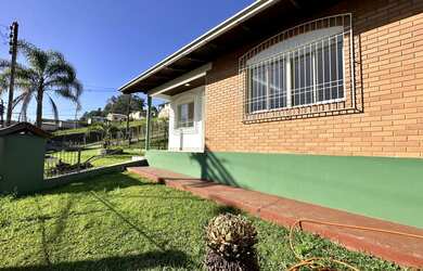 Imagem 2: Casa com 3 Dormitorio(s) localizado(a) no bairro São Caetano em Caxias do Sul / RIO GRAND